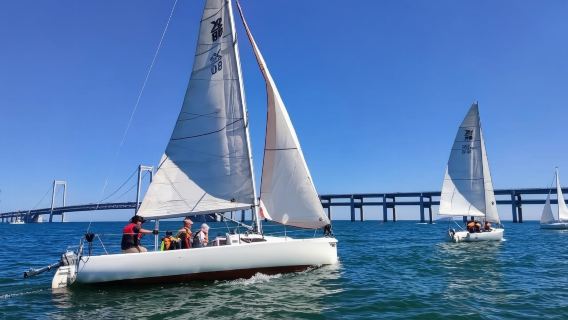 【大連帆船出海】大連星海灣遊艇會小帆船拼船包船出海~體驗觀光升帆海上餵海鷗的樂趣~大連高性價比玩海體驗