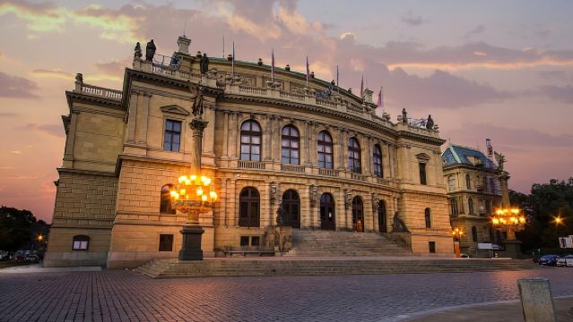 คอนเสิร์ตใน Rudolfinum - MOZART, VIVALDI, SMETANA