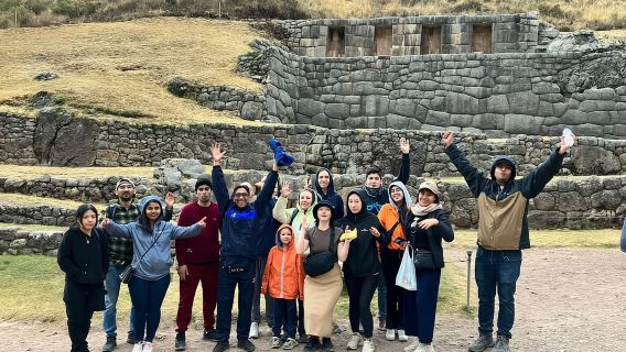 Cuzco : ทัวร์เที่ยวชมเมืองใน Cusco, Sacsayhuaman และ Tambomachay