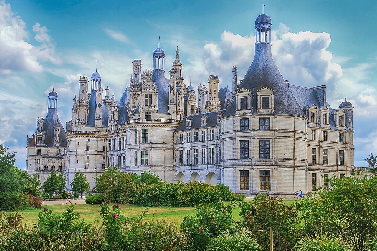 Excursión de un día a los castillos de Chenonceau, Chambord y las cuevas de Ambacia desde Tours/Amboise