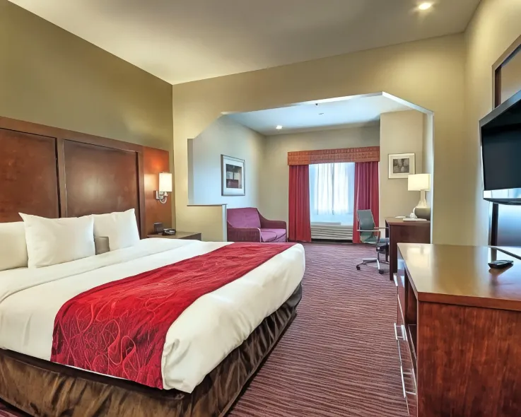 Comfort Suites