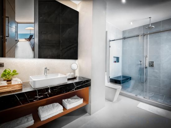 Jamahkiri Resort & Spa Room Type - The Residence Pool Villa 3 Bedrooms Jamahkiri Resort & Spa Room Type - The Residence Pool Villa 3 Bedrooms