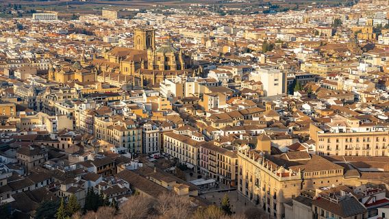 Albaicin and Sacromonte guided visit