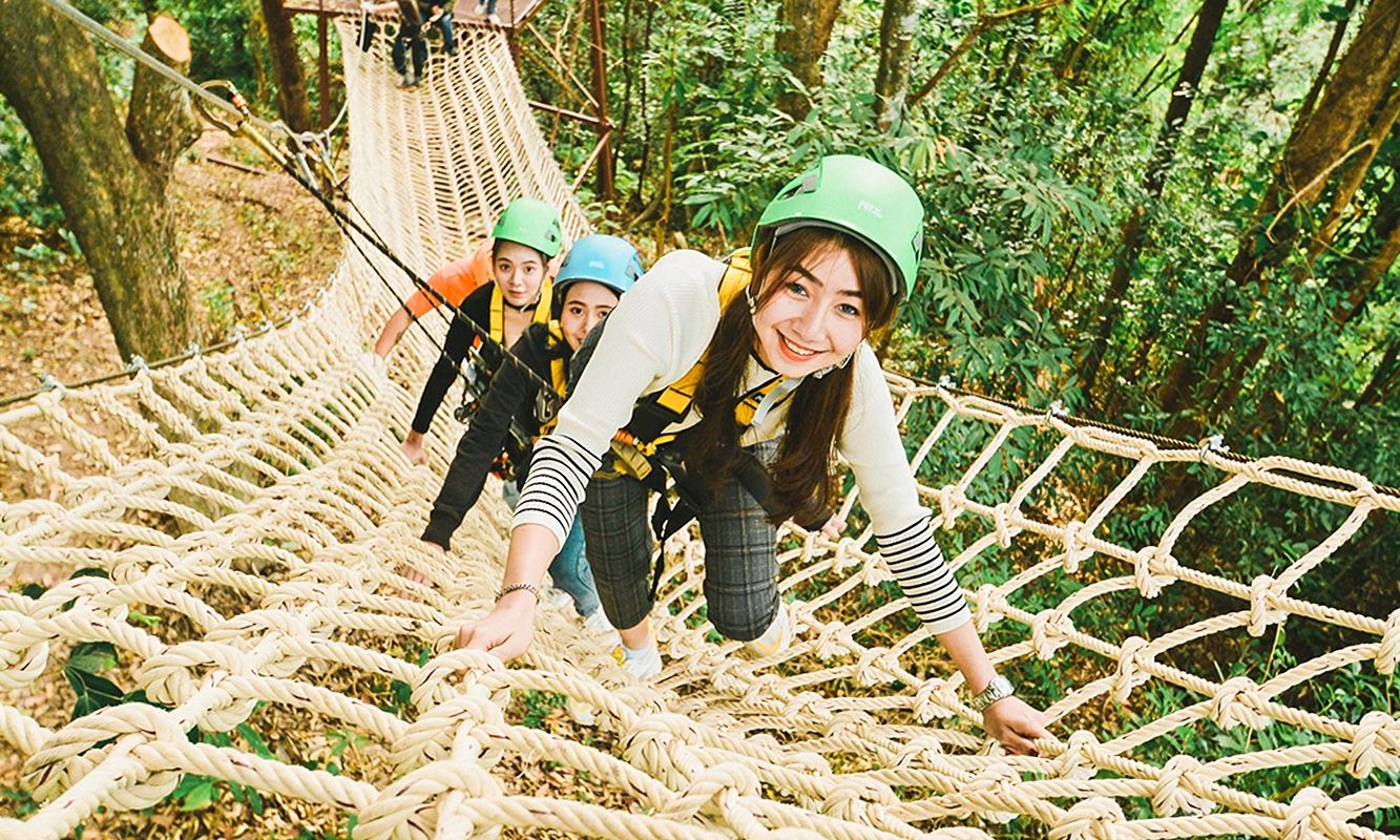 泰國 清邁金剛叢林飛躍半日遊 可選包括餐飲及接送 多場次當日可約