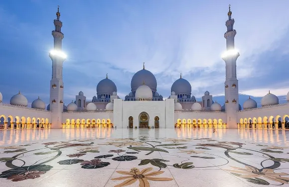杜拜出發的阿布扎比城市遊連大清真寺
