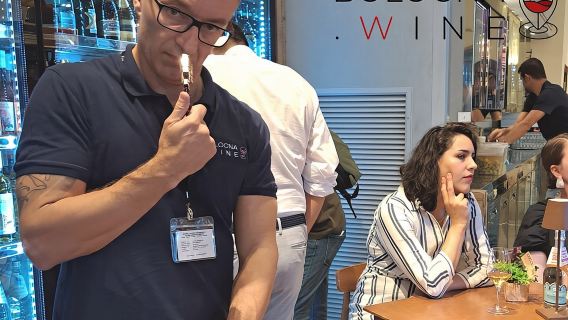 The downtown wine experience