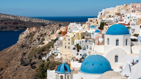Santorin : croisière dans les îles volcaniques avec visite des sources chaudes