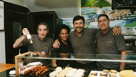 San Sebastian: Pintxos and Wine Tour