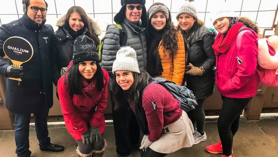 Paris: Eiffel Tower Tour with Summit or 2nd Floor Access