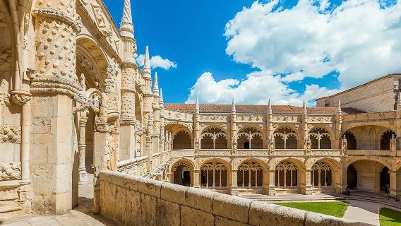 มหาวิหารเจอโรนิโม + หอคอยเบเล็งลิสบอน + พิพิธภัณฑ์ทหาร + อนุสาวรีย์แห่งการค้นพบเหมารถ