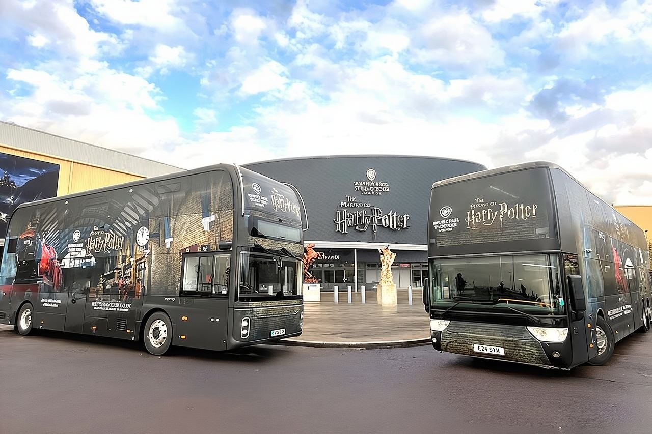 Warner Bros. Studio Harry Potter Tour with Superior Transport from London
