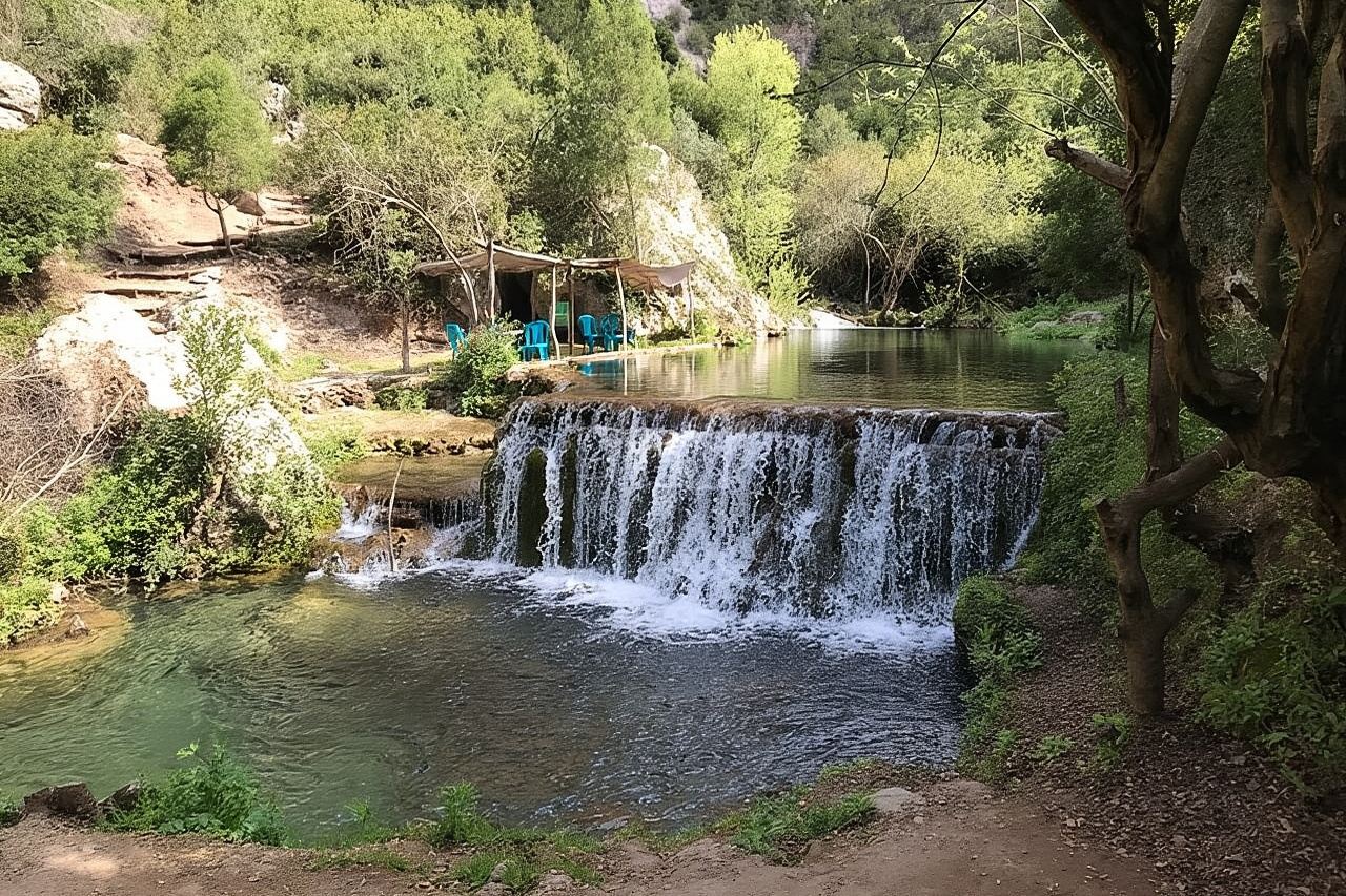 From Tangier: Day Trip to Chefchaouen and Akchour Waterfalls