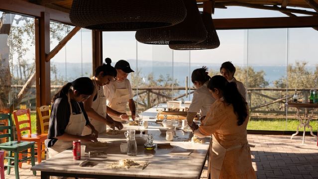 พาสต้าและอาหารซอร์เรนโตแบบดั้งเดิม พร้อมบริการรับกลับบ้าน - ปรุงเองทั้งหมด 100%