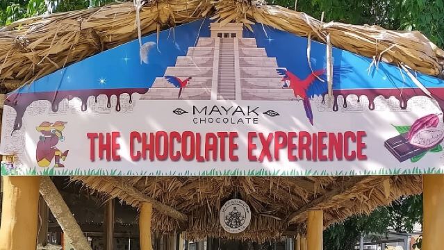 Roatan Sloths & Monkeys, Chocolate Factory plus Beach Break 