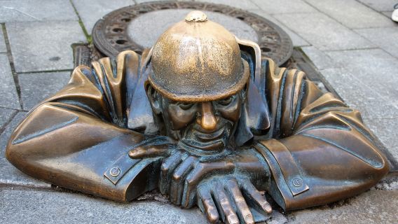 Bratislava: Tur Jalan Kaki Pagi Kota Tua & Kastil