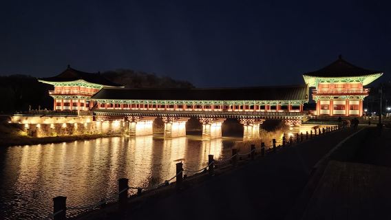 부산: 고급 밴으로 즐기는 경주 일몰 투어