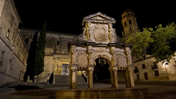 Baeza: Visita guiada por la historia de la ciudad