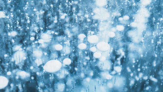 Excursion d'une journée en voiture avec chauffeur sur la ligne nord de l'île d'Olkhon au lac Baïkal en Russie