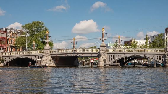 아르티스 동물원+블루 브리지+마담 투소 밀랍 인형 박물관+리플리 믿거나 말거나 박물관 당일 치기 여행