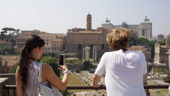 Exclusive small group Colosseum, Palatine Hill, and Roman Forum tour