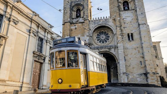 Visite complète de la ville historique en tuk-tuk