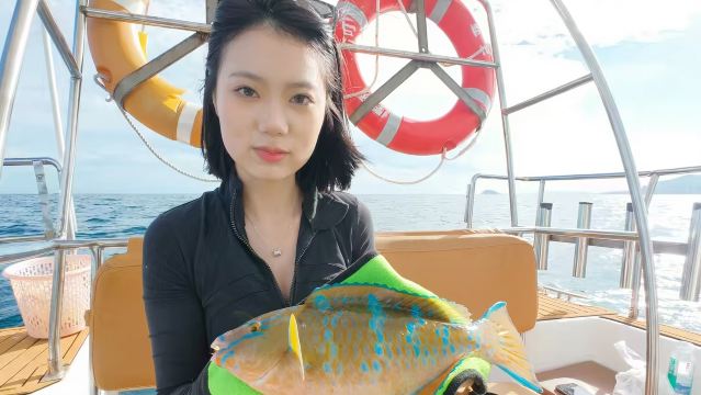 海南陵水清水灣豪華遊艇帆船租賃拼船包船出海浮潛深潛水海釣旅遊