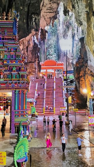 Kuala Lumpur Suburbs Batu Caves Half-Day Tour - Morning or Afternoon Tour Option