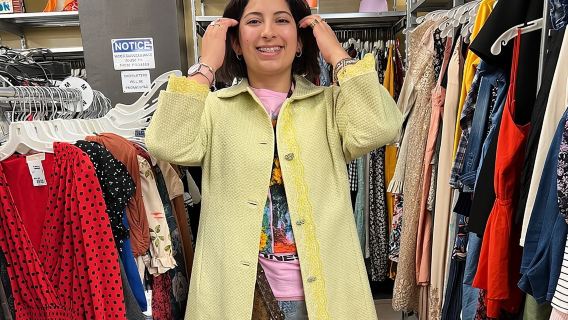 Tour privado de compras y estilismo de ropa de segunda mano con un asesor personal