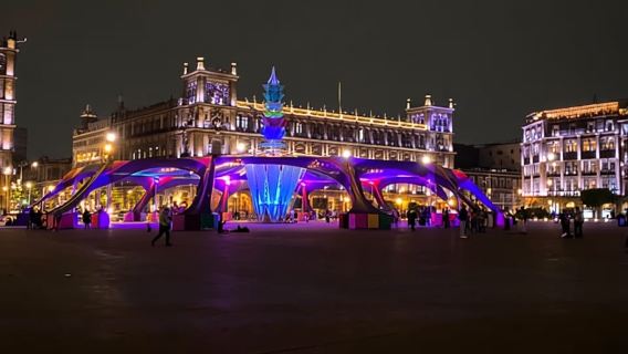 CDMX: Nachtspaziergang durch die Stadt mit der Option, den Torre Latinoamericana zu besuchen