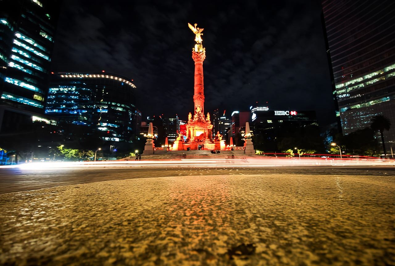 Mexico City: Night Bus Tour