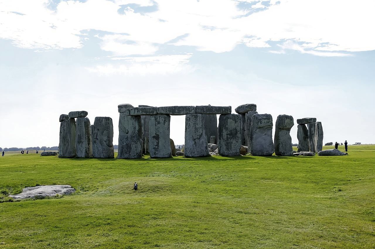 From London: Windsor, Oxford & Stonehenge Full-Day Trip