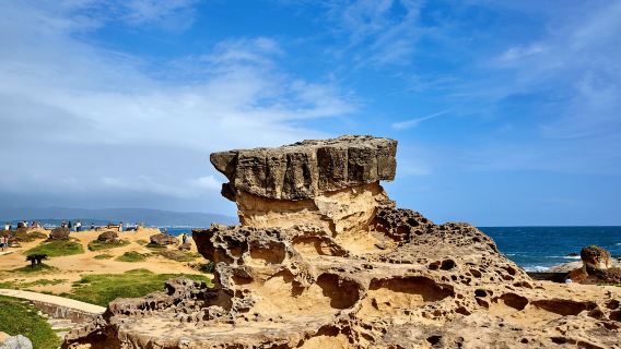 Desde Taipei: excursión guiada de un día a Shifen, Jiufen y Yehliu