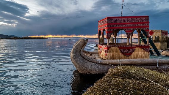 Full day tour to Lake Titicaca in Puno with typical lunch