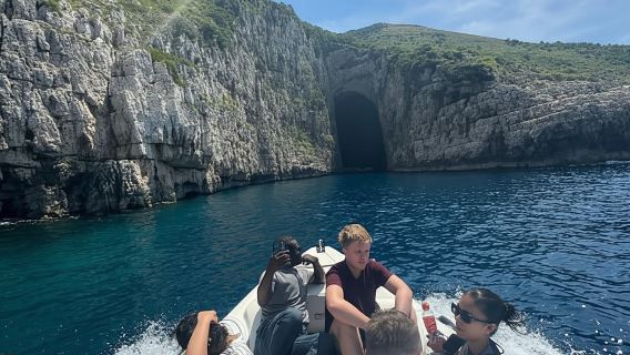 From Vlore: Haxhi Ali Cave&Karaburun Speedboat Tour