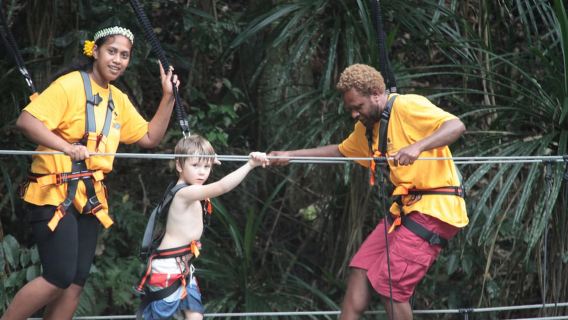 Efate: Pakej Hari Eden di Sungai