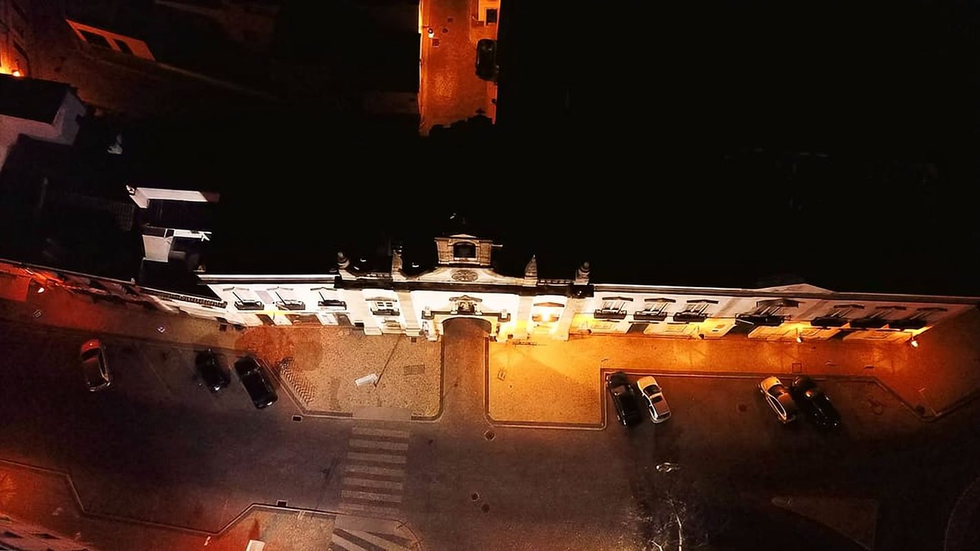 Faro: Night Segway Tour with Cocktails