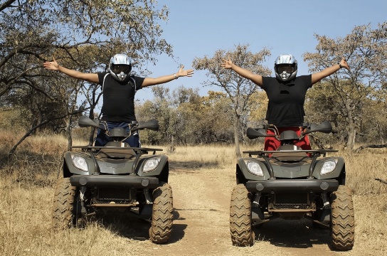 瑪洛斯帕克越野四輪電單車探險1小時
