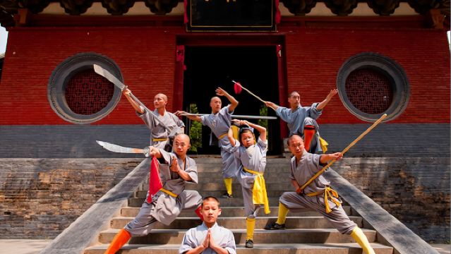 嵩山少林寺+表演+塔林+三皇寨1日遊【上門接+可選20人團】