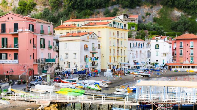 Pompeii and Sorrento - Private Tour with Priority Access to Pompeii Archeological Site