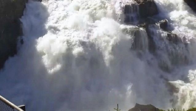 Vøringsfossen - A Majestic Waterfall