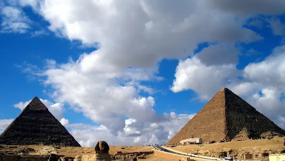 Tour guidato privato di 4 ore alle Piramidi di Giza, alla Sfinge e al Tempio della Valle