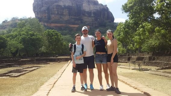 Dambulla & Sigiriya Day Tour from Colombo / Negombo with Lunch