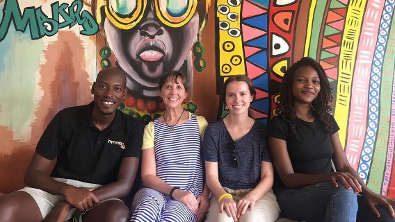 Entebbe Walking Tour (3 Hours) with Zoo and Botanical Gardens Options