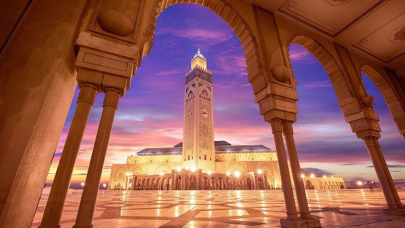 Tour tham quan thành phố Casablanca về đêm và bữa tối truyền thống của Maroc