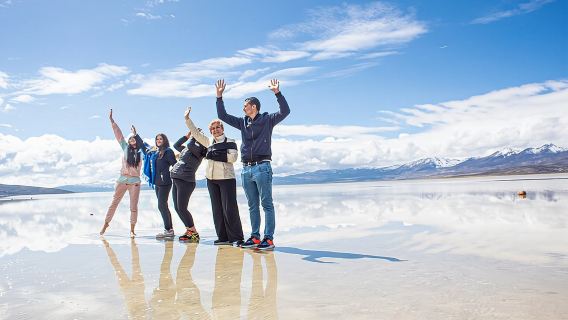 Excursión de día completo al lago salado Salinas en Arequipa