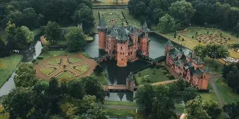 德哈爾城堡+中央博物館+音樂盒博物館(10小時包車不含門票)