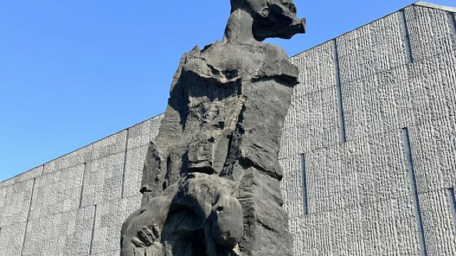 侵華日軍南京大屠殺遇難同胞紀念館半日遊【可選代約門票+導覽】