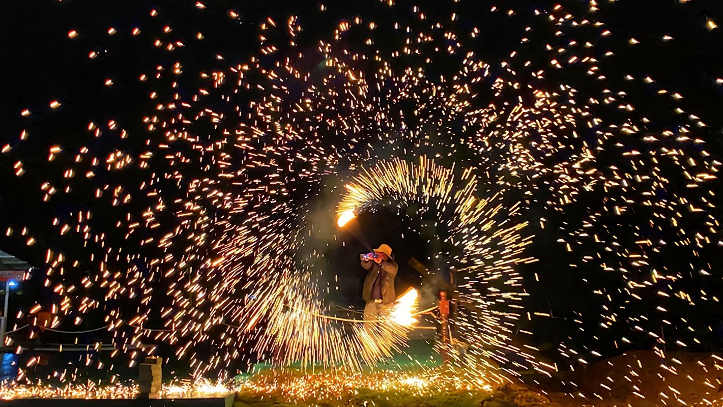 沙巴亞庇天鏡紅樹林半日遊 螢火蟲 長鼻猴 沙灘泡泡 沙灘日落