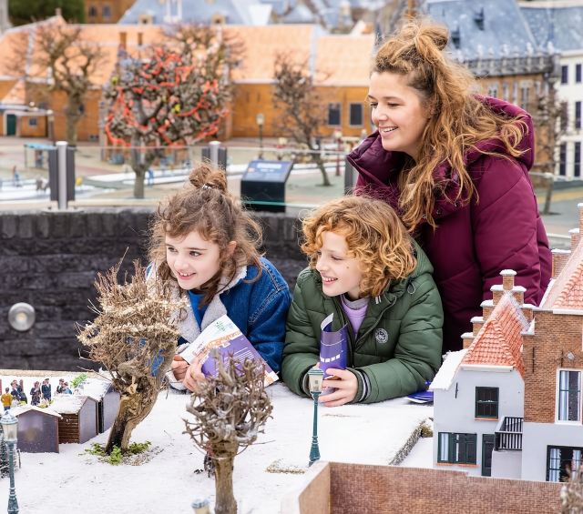 荷蘭鹿特丹立體方塊屋+市場大廳+馬德羅丹小人國公園+國會大廈