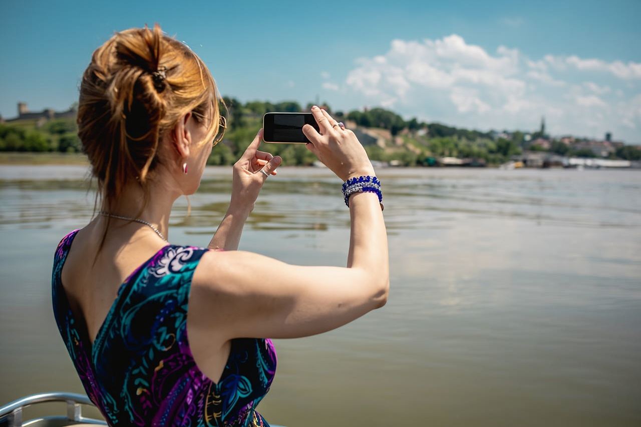 Belgrade: Sightseeing Boat Cruise with Drinks